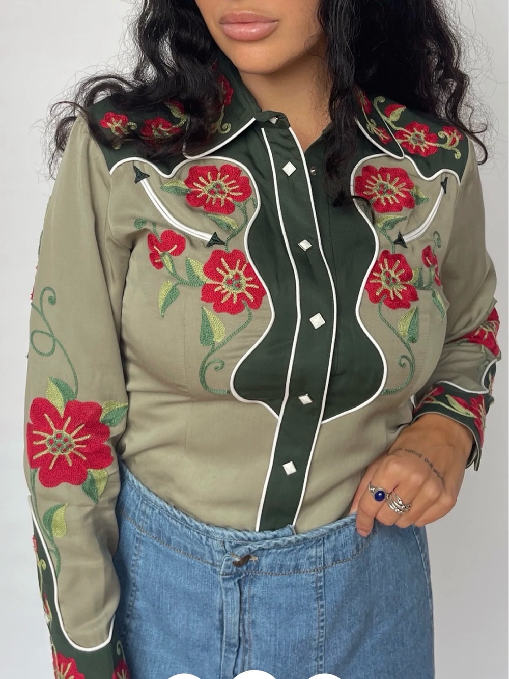 NEW H BAR C Womens Western Embroidered Floral Button-Up Top- **With Tags!!